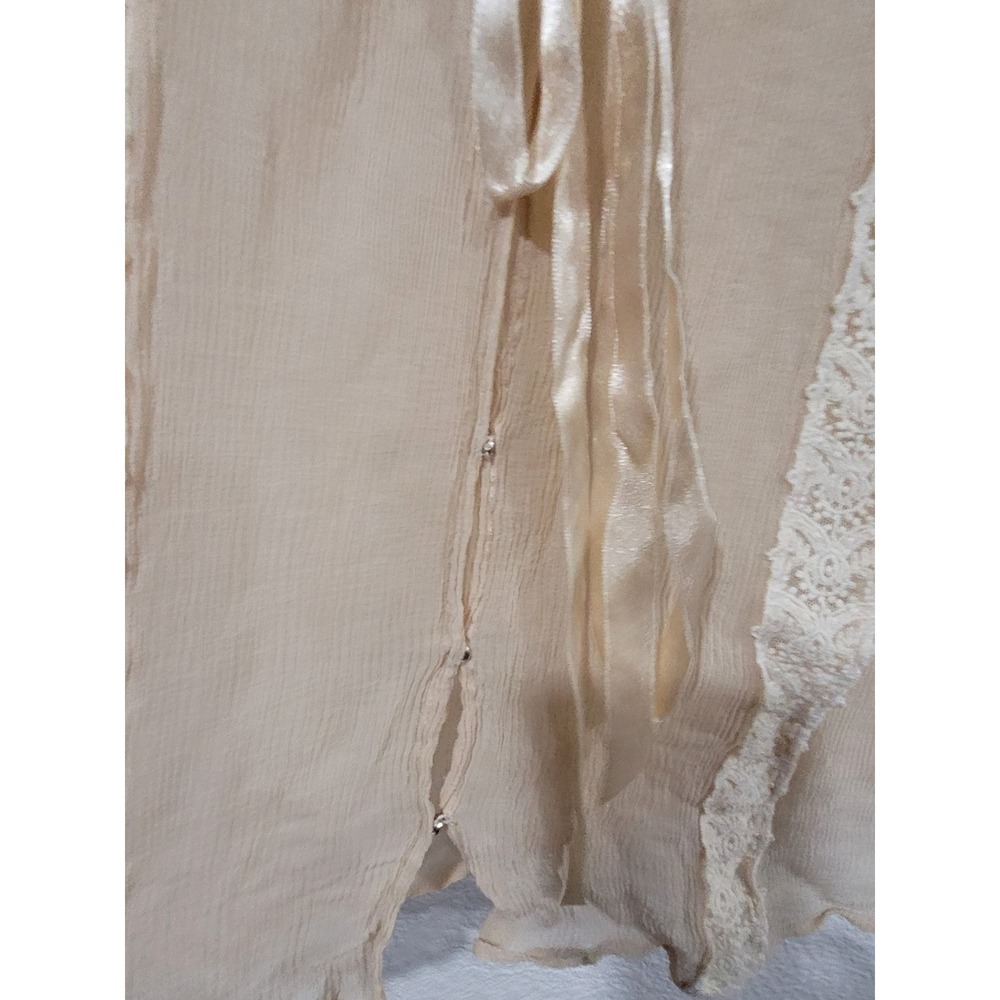 Free People Vintage Cream Silk Lace M Boho Blouse Sheer Ribbon V-Neck Top #22 - Picture 3 of 9